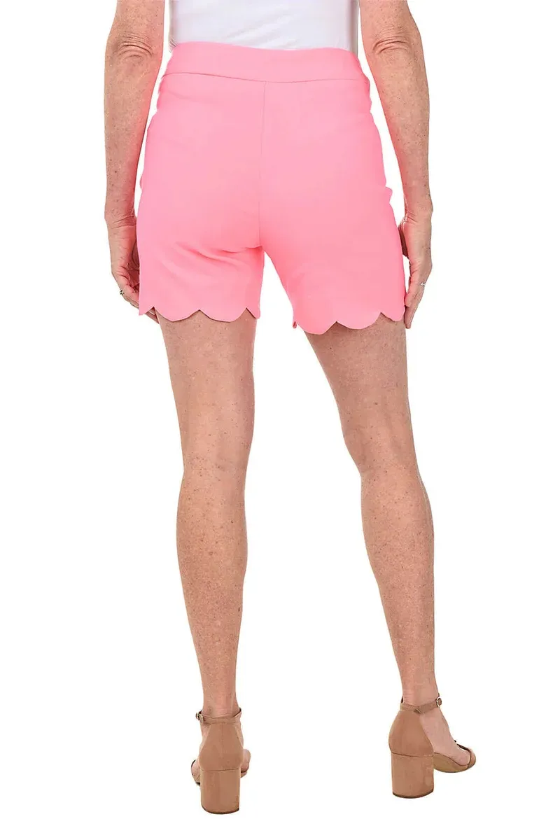 Stretch Scallop Short