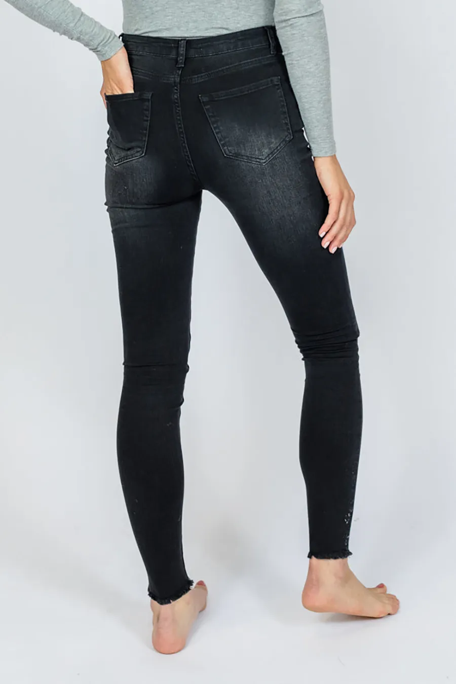 Regular Black Skinny Jeans
