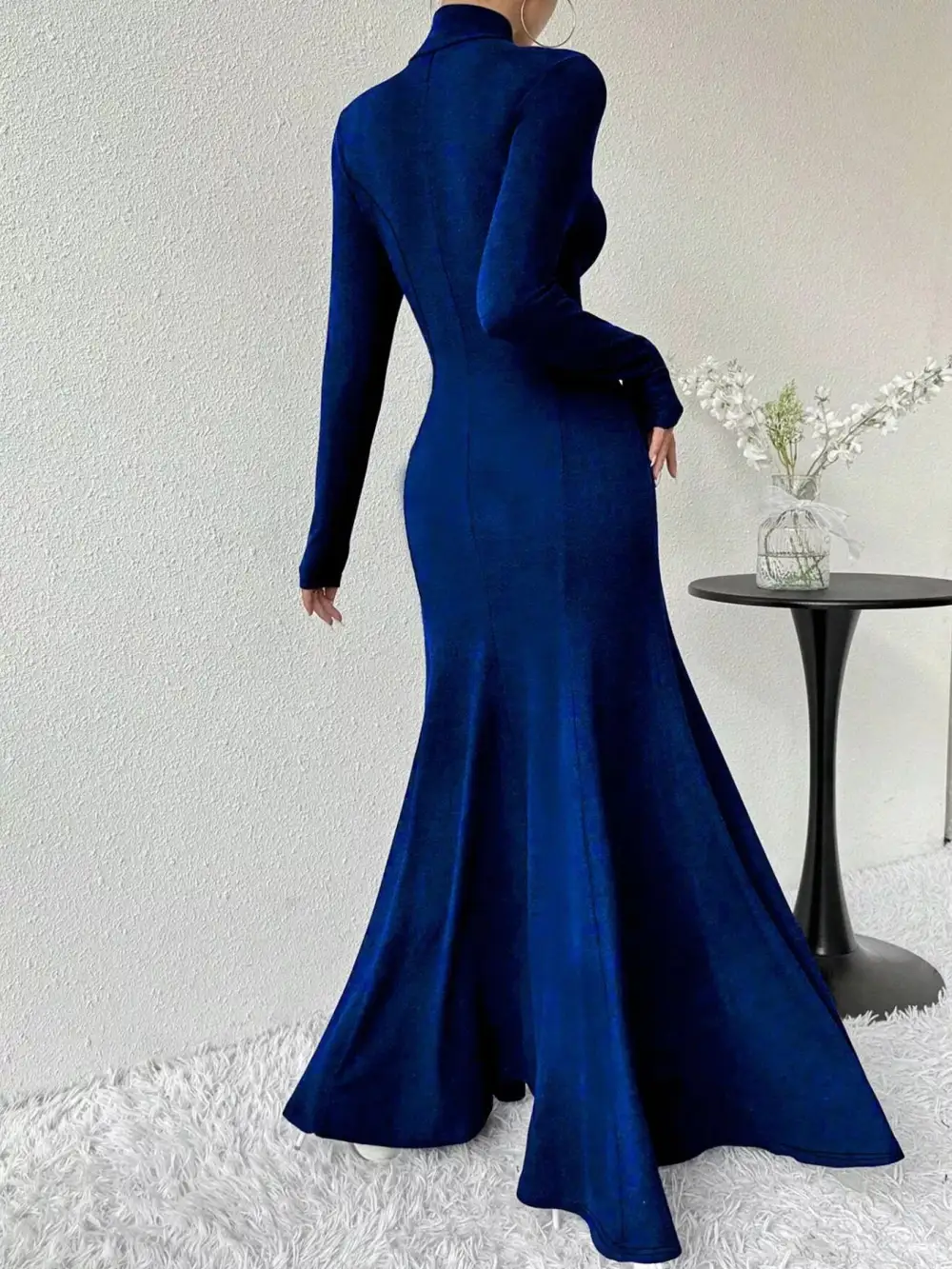 Polished Detail Long Sleeve Maxi Dress