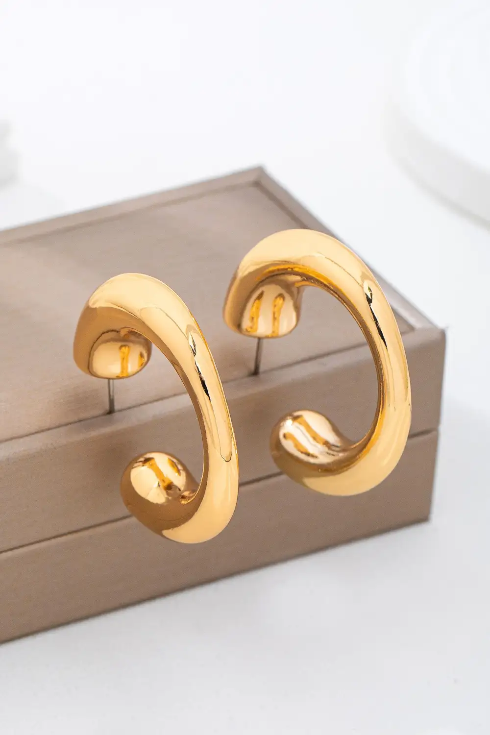 Bold Tone Chunky Tubular Open