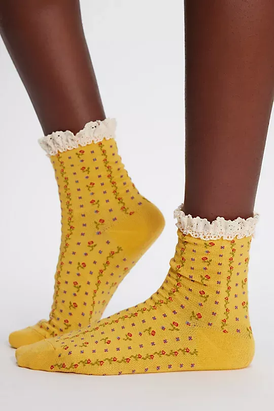 Floral Waffle Knit Socks Yellow