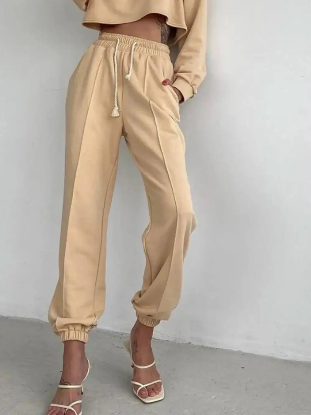 Refined Drawstring Pocketed Jogger Pants