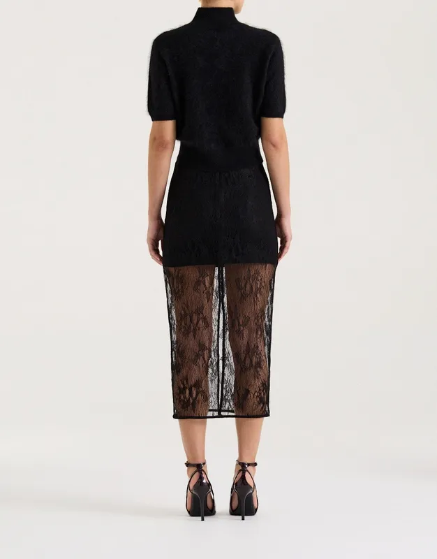 Black Cropped Turtleneck Tee