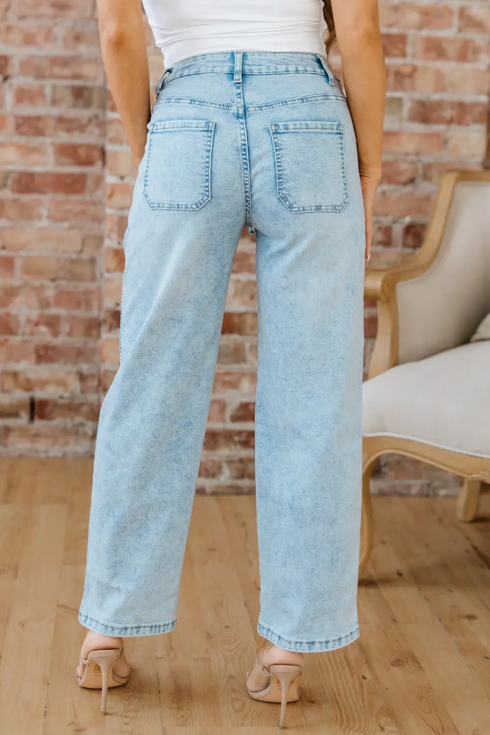 Exposed Stitch Detail Drawstring Barrel Jeans