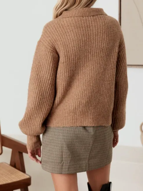 100% Wool Button-Up Neck Pullover Sweater