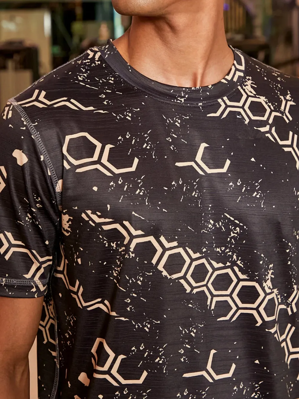 Black Crew Neck Sporty Geometric T-Shirt