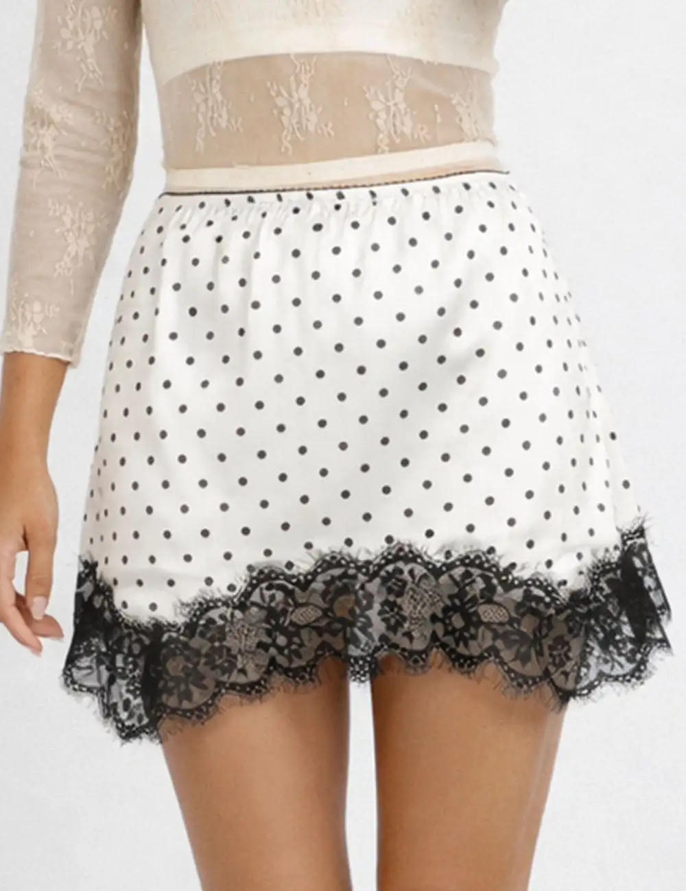 Chic Satin Polka Dot Lace Trim Mini Skirt