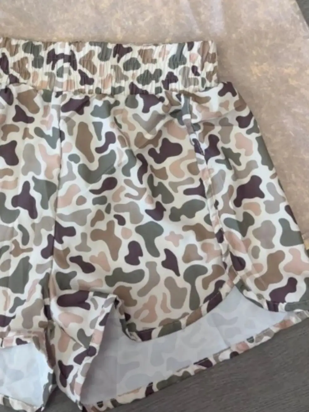 Camo Print Elastic Waist Shorts