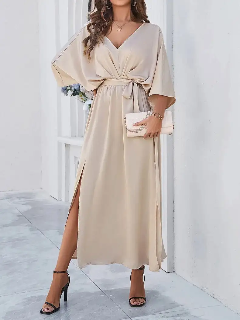 Chic Refined Women's Maxi Dress