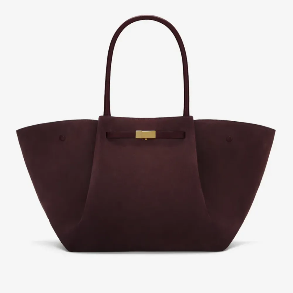Minimal Soft Grain Handbag
