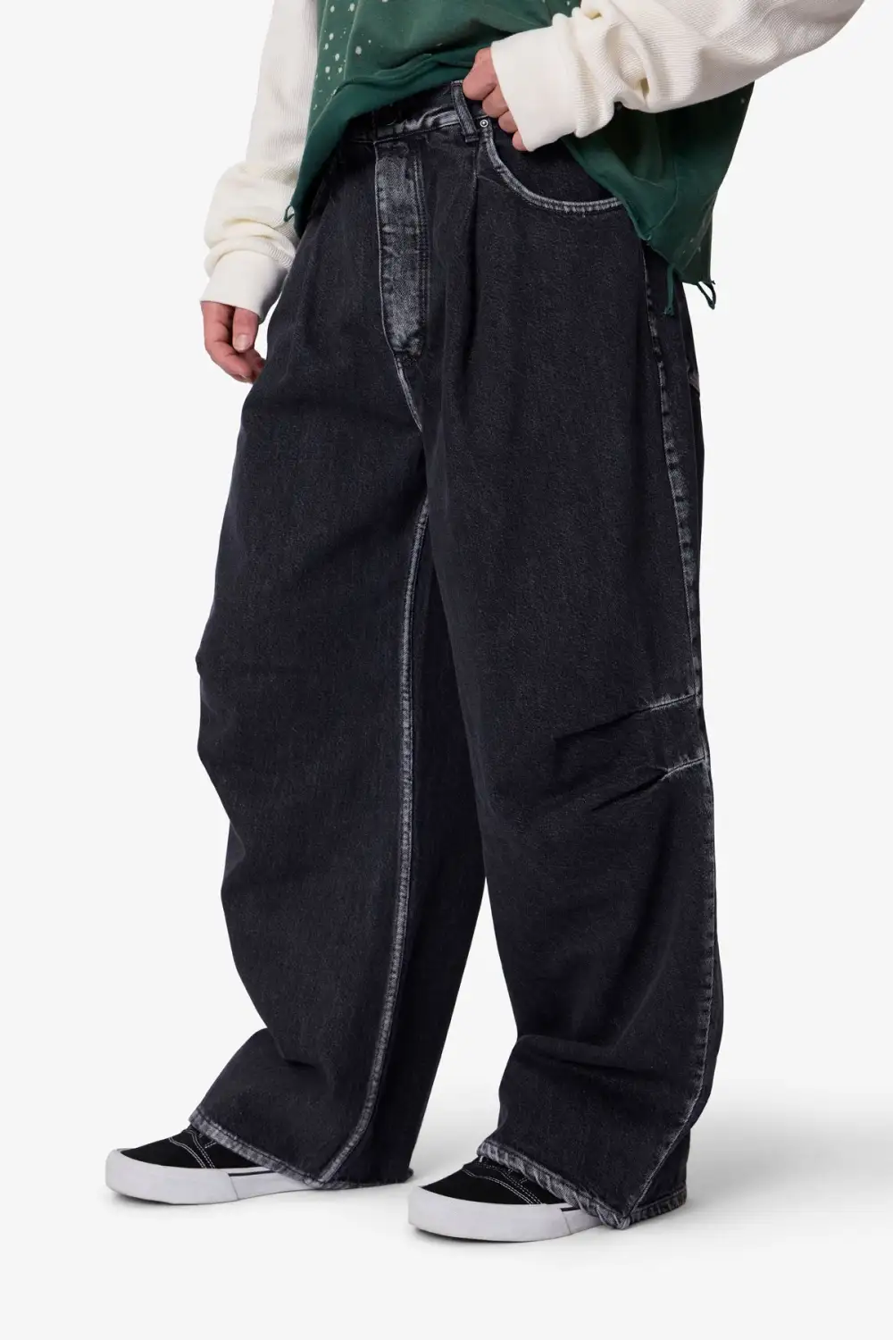 Relaxed Raw Finish Pleated Jeans