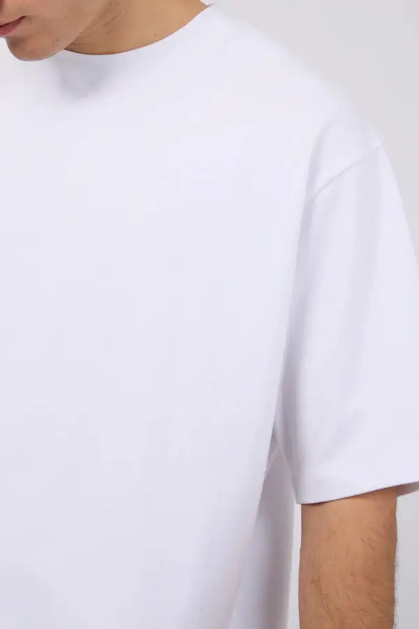 Oversized Versatile Edit Casual Tee
