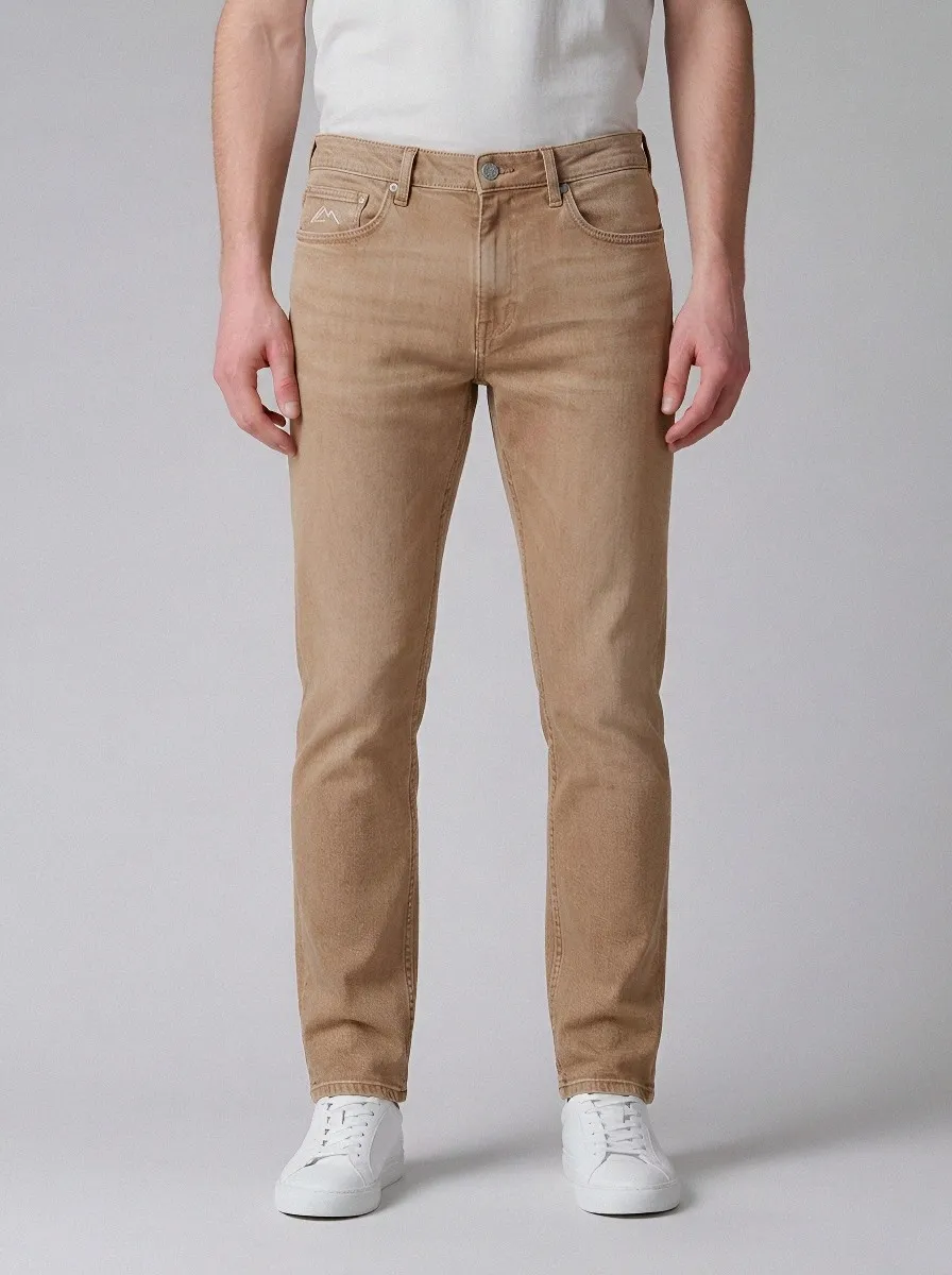 Men's Classic Flexible Mountain Logo Stretch Denim Jeans