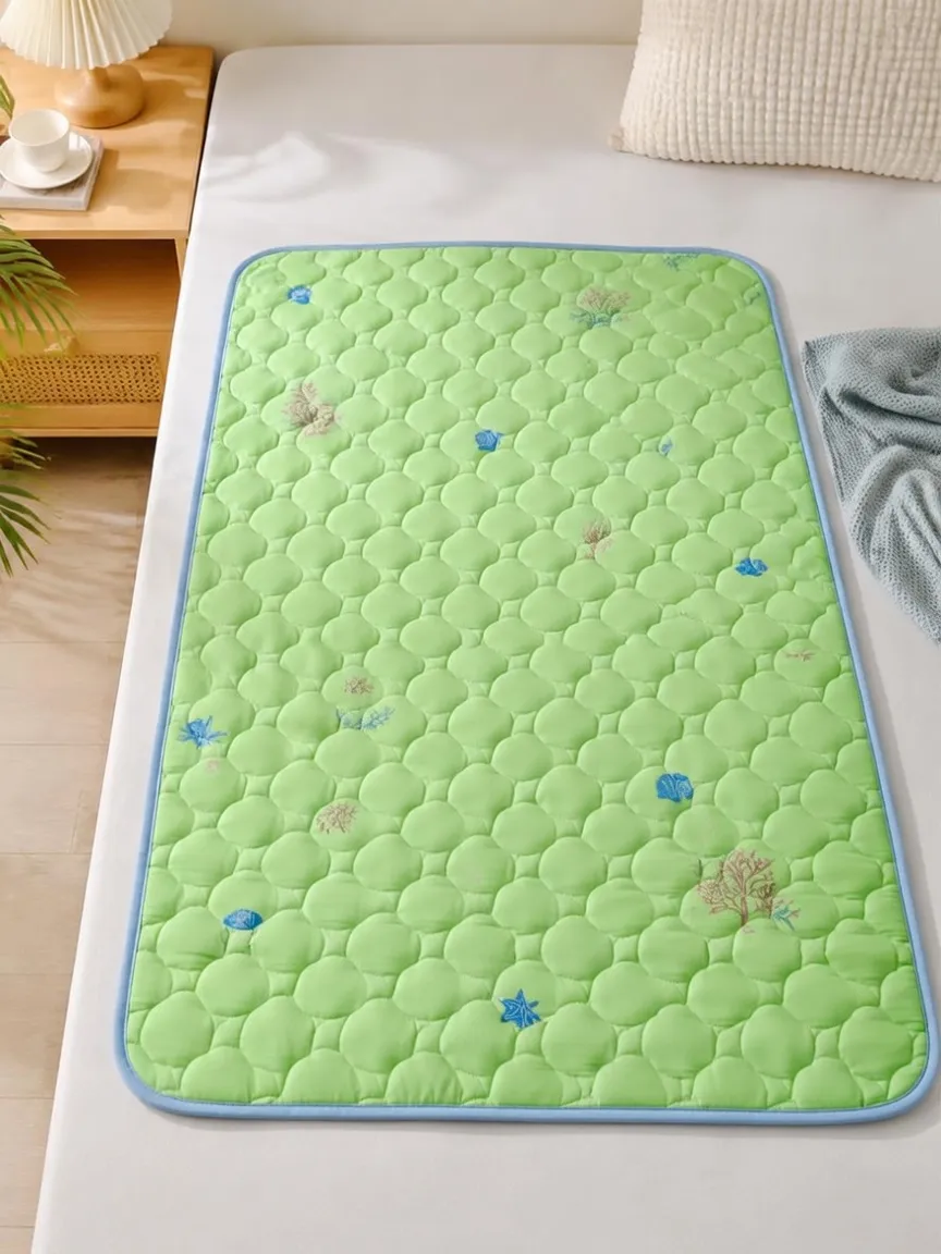 Blue Ocean Shell Print Cooling Mat