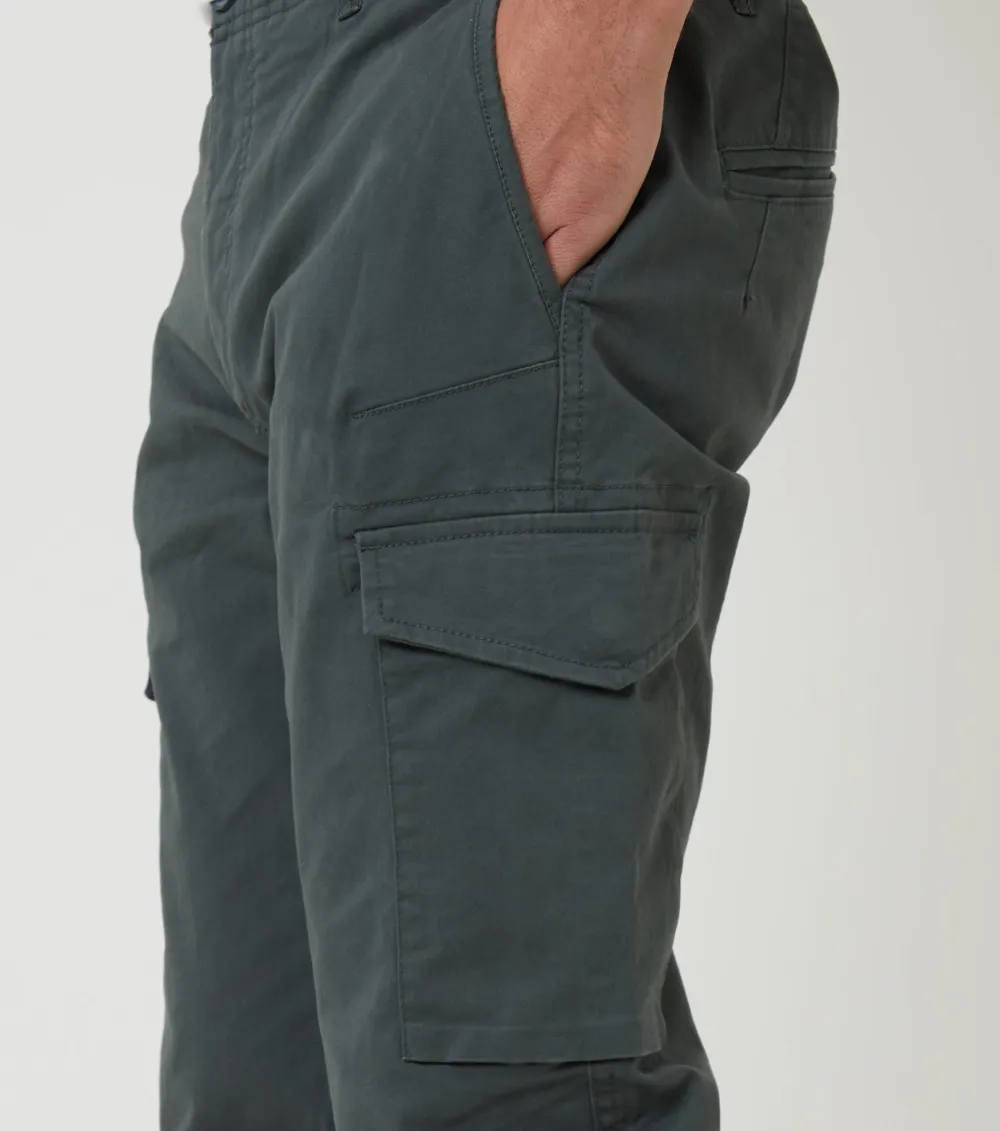 Men's Gray Slim-Fit Cargo Style Pants