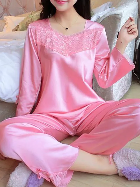 Flower Lace Satin Pajama Set