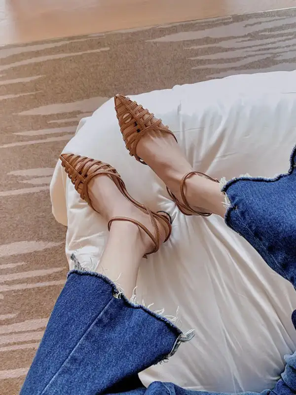 Cutout Pointed-Toe Panel Detail Slingback Heeled Sandals