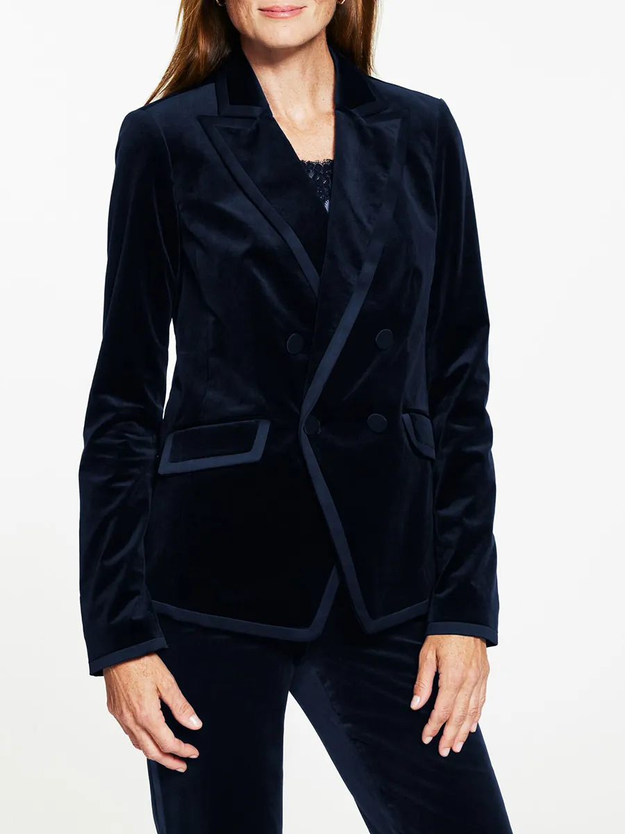 Lady's Luxurious Soft Velvet Fabric Coat