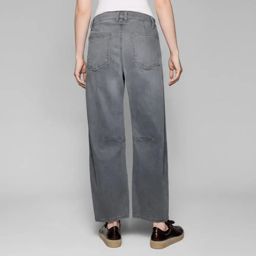 Volume Barrel Jeans