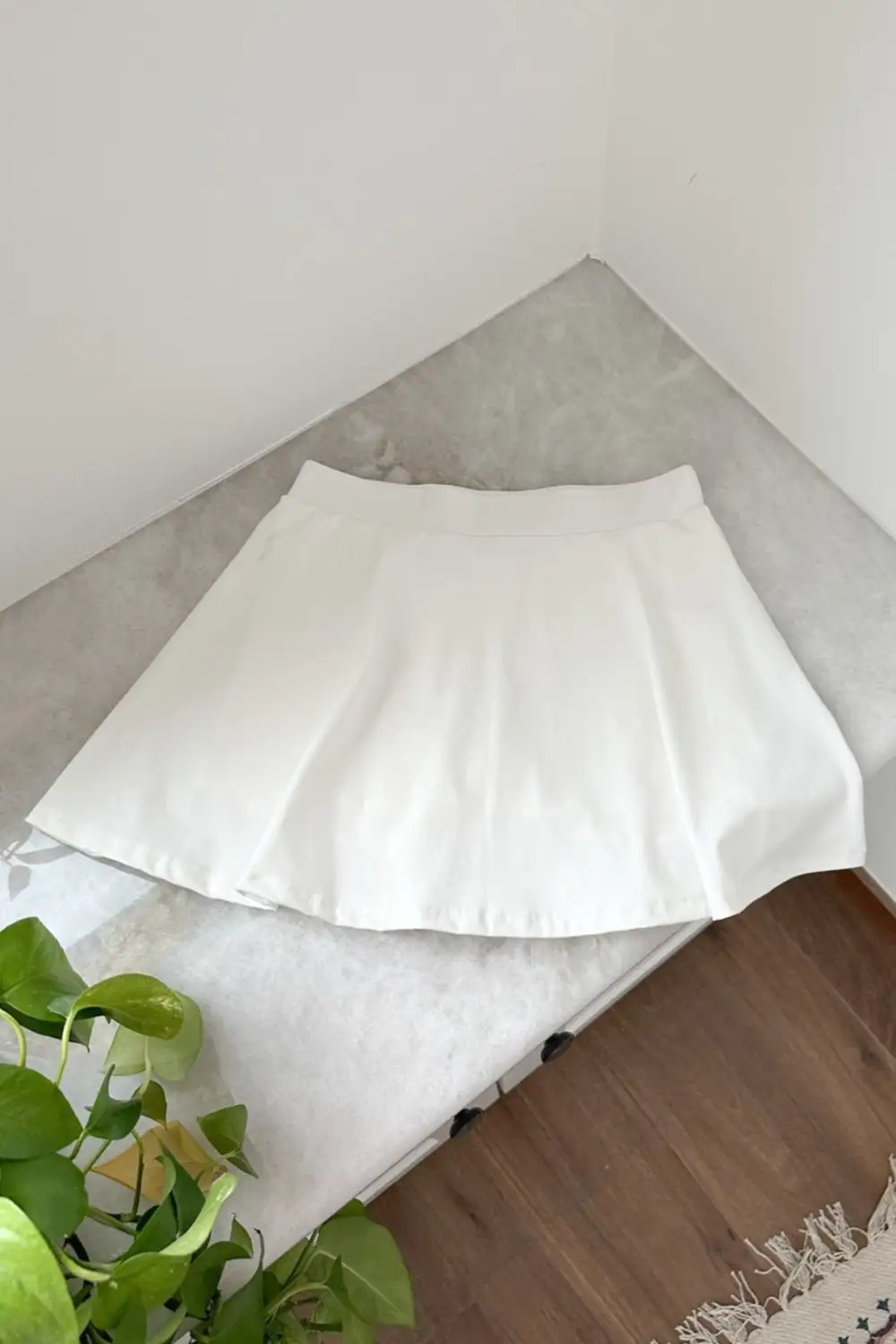 Clean Line Relaxed Soft Skort