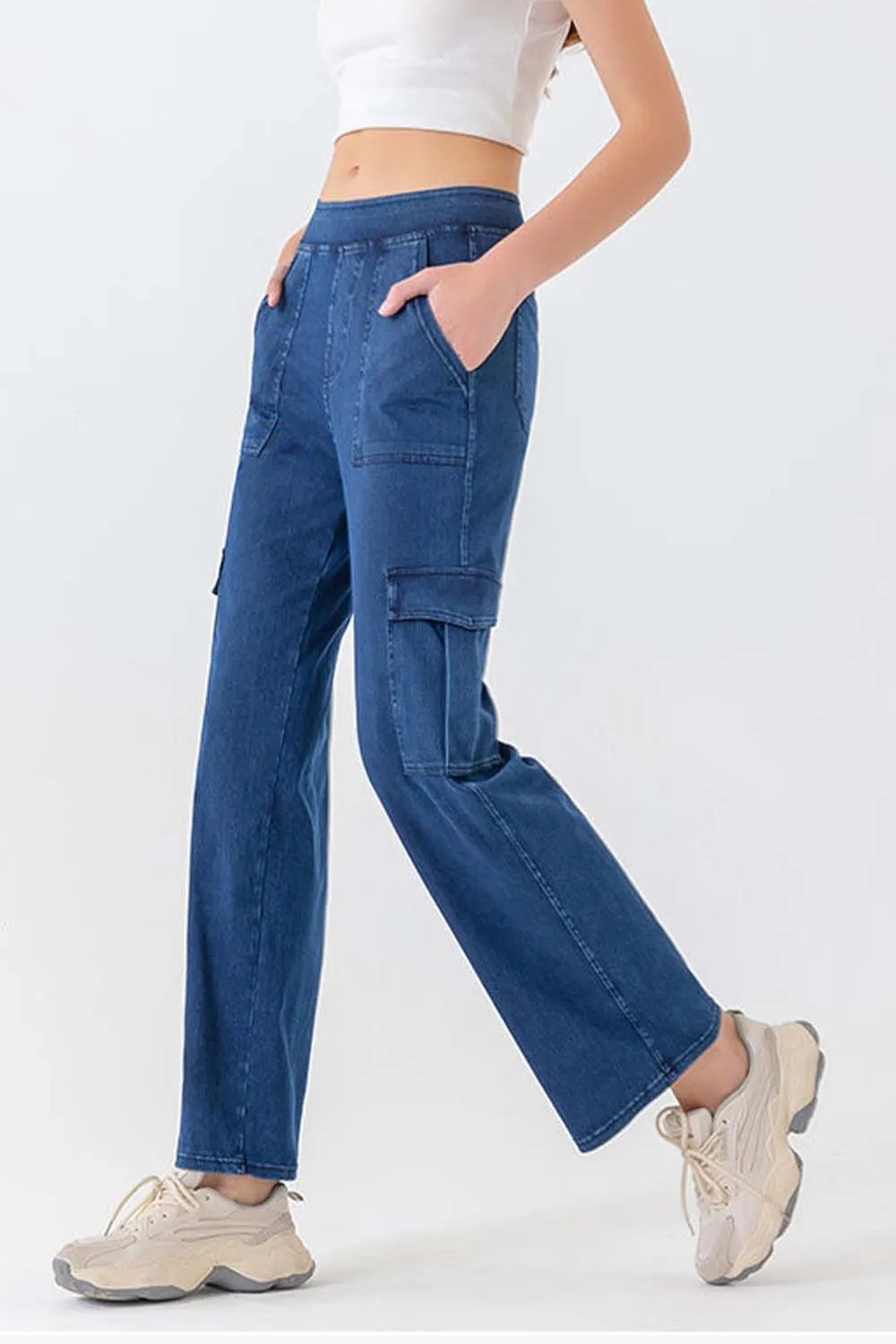 Relaxed Button Denim Jeans
