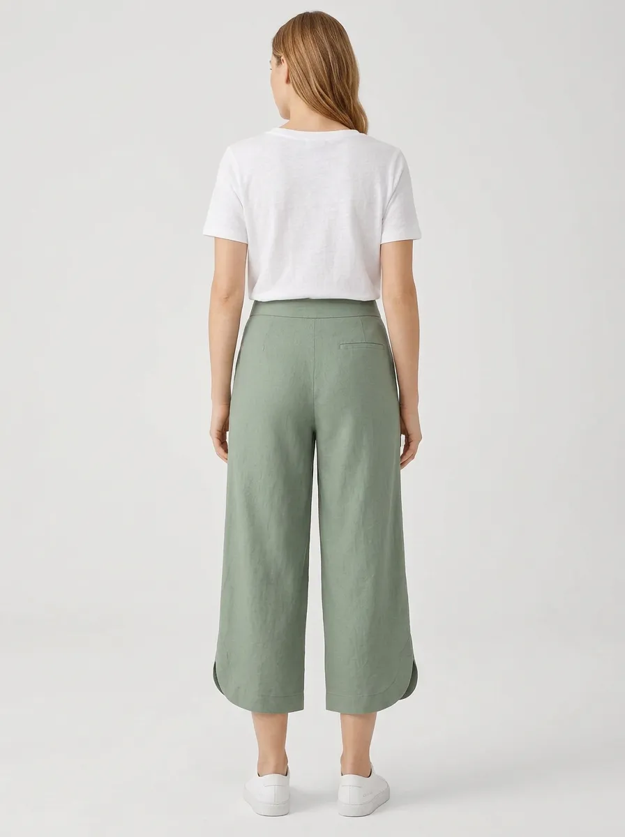 Relaxed Collection Women's Cropped Pants