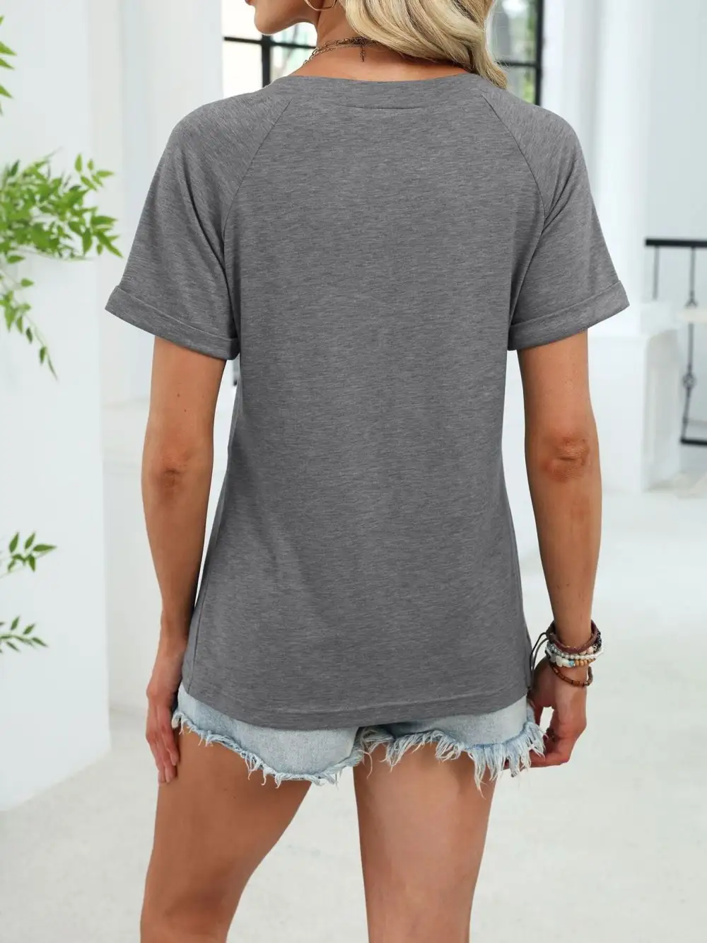 Modern Casual V-Neck Short Sleeve T-Shirt