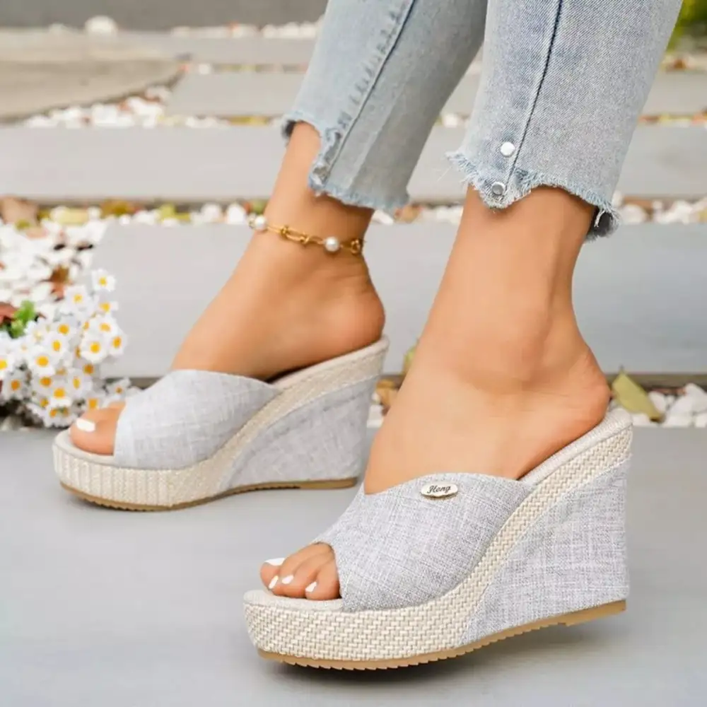 Textured Tiered Open Toe Wedge Sandals