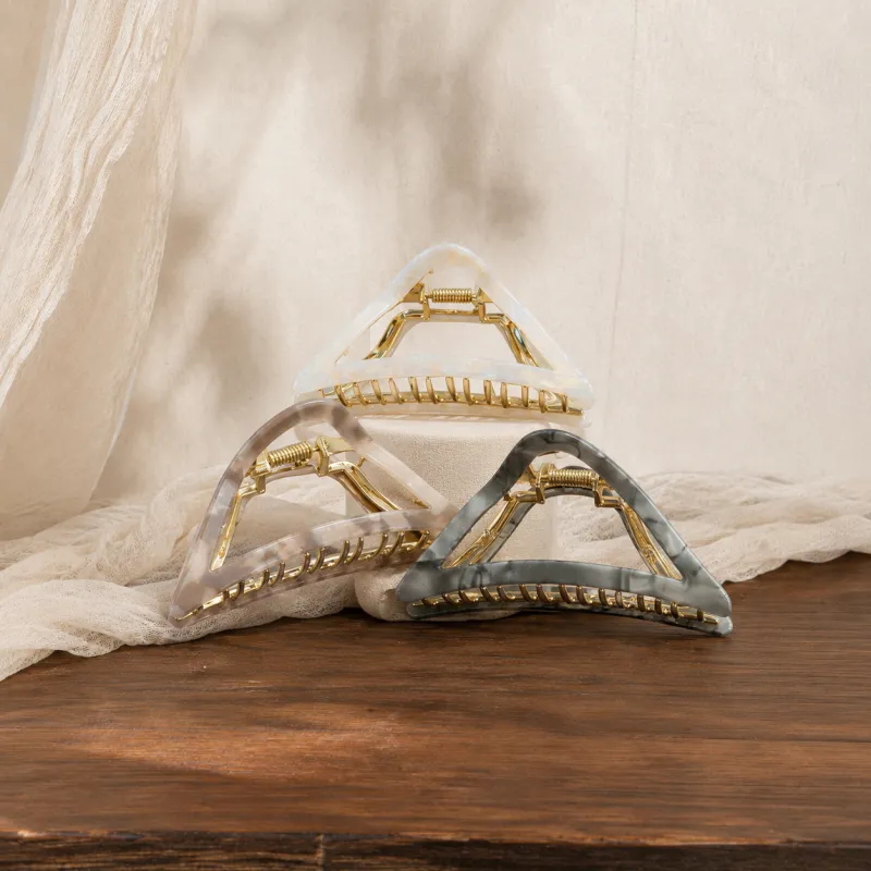 Triangular Hollow Out Hair Hair Claw Clip