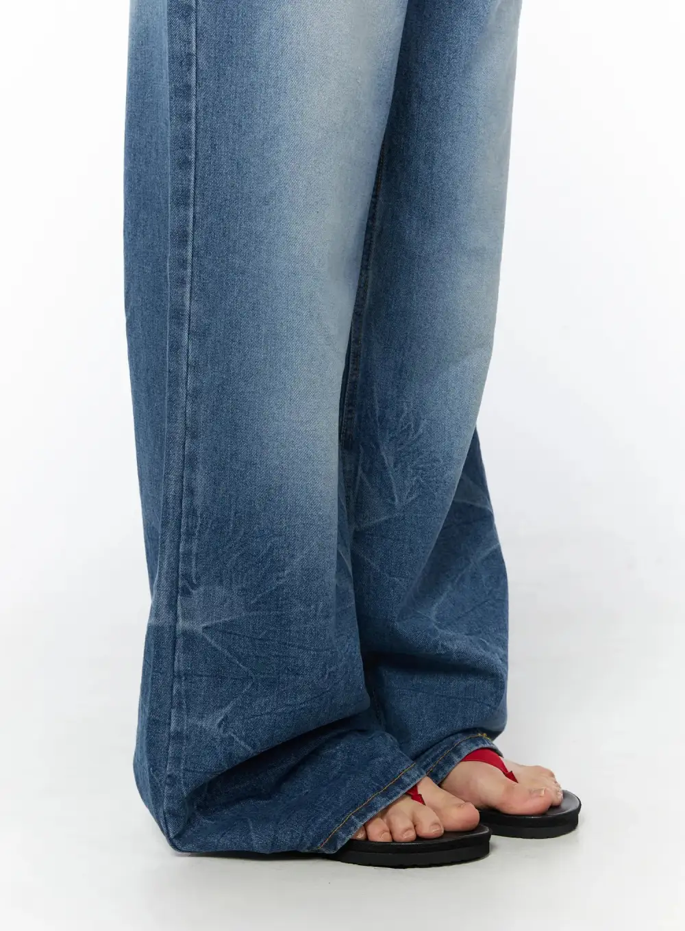 Stitch-Detail Vintage Wide Leg Jeans