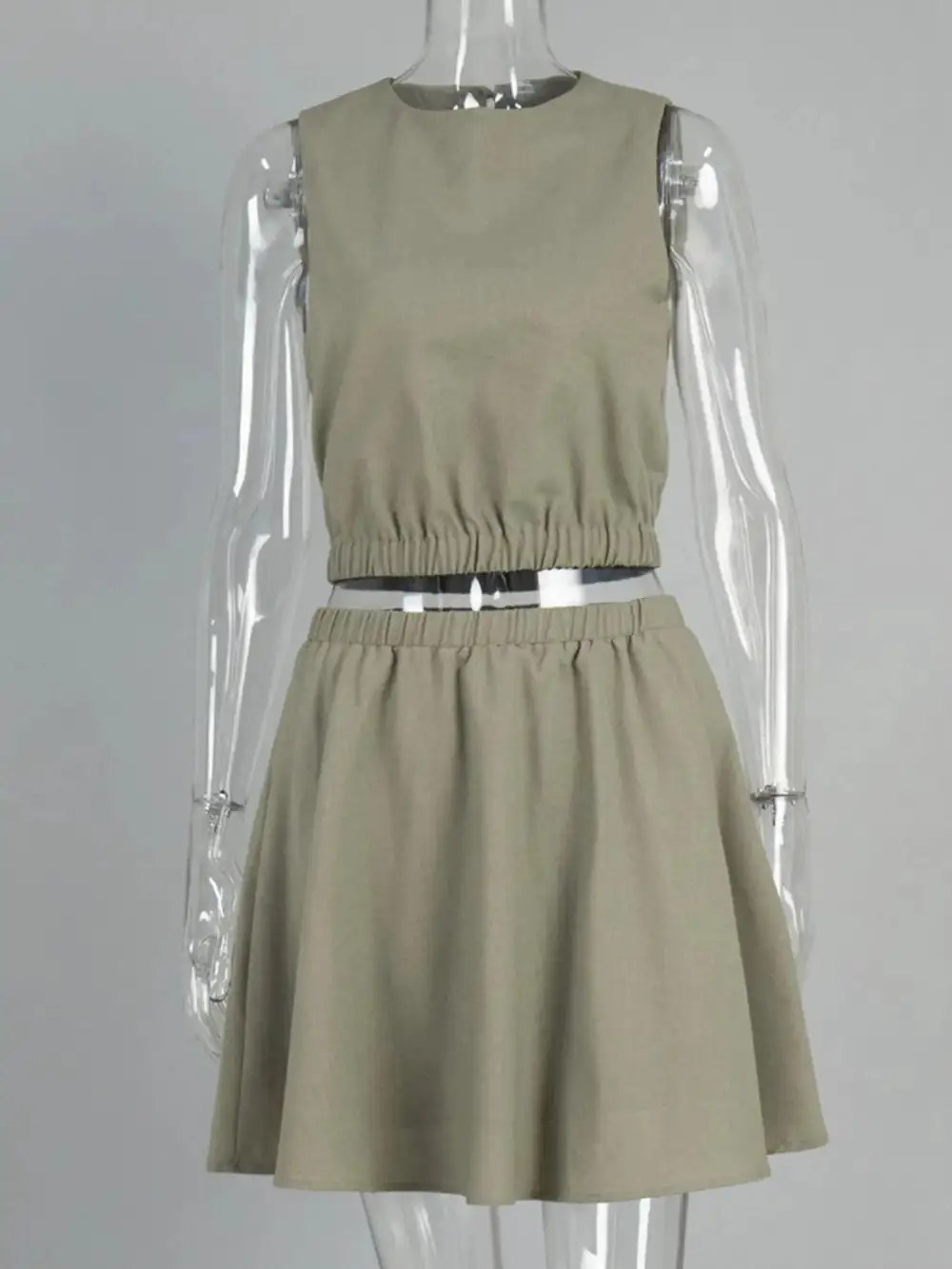 Essential Round Neck Sleeveless Detail Coordinated Set