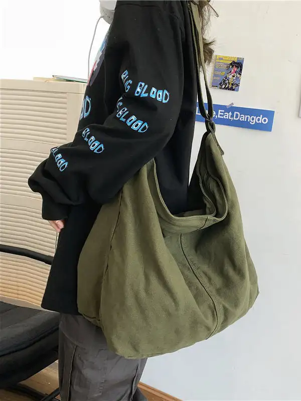 Everyday Canvas Shoulder Bag