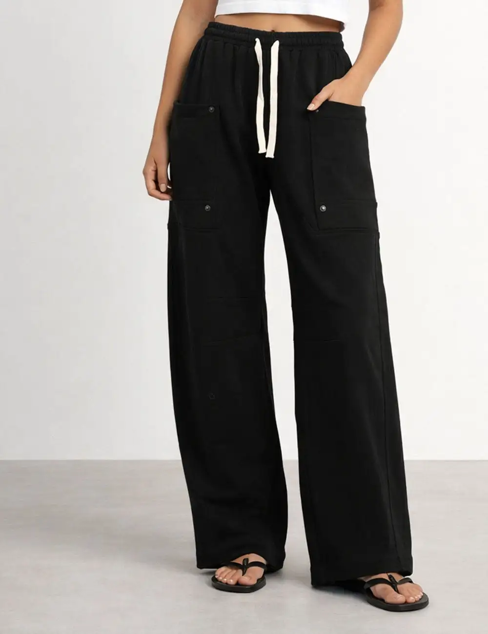 Elastic Waist Drawstring Pocket Straight Leg Denim Pants