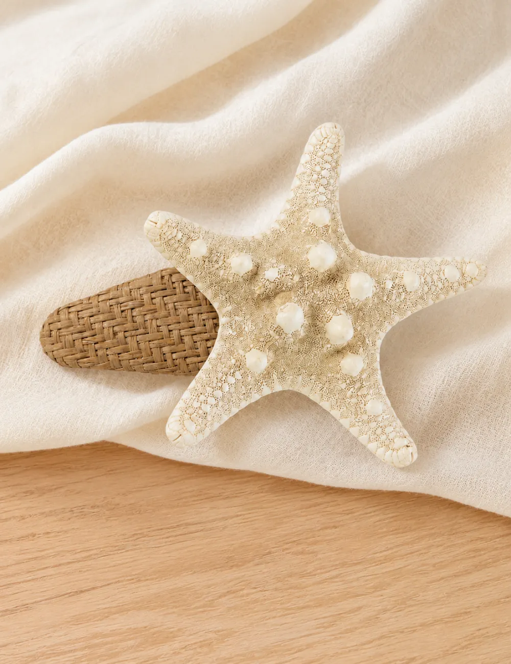 Straw Starfish Shape Hair Clip