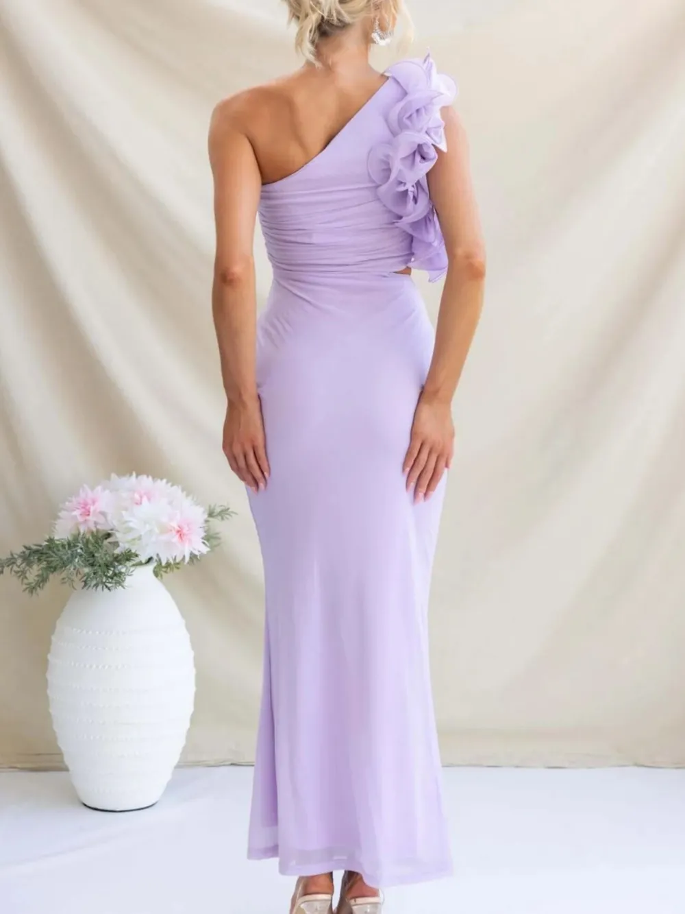 Relaxed Shape Floral Sleeveless Maxi Dress