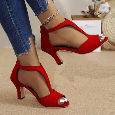 Refined Classic Open Toe Block Heel Sandals