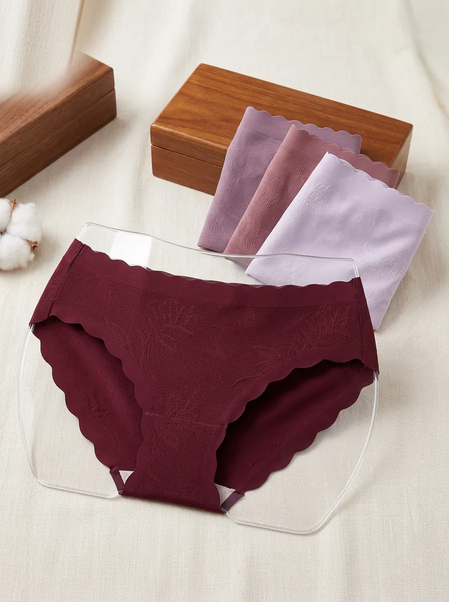 Women's Floral Jacquard Scalloped-Edge Seamless Three-Pack Panties