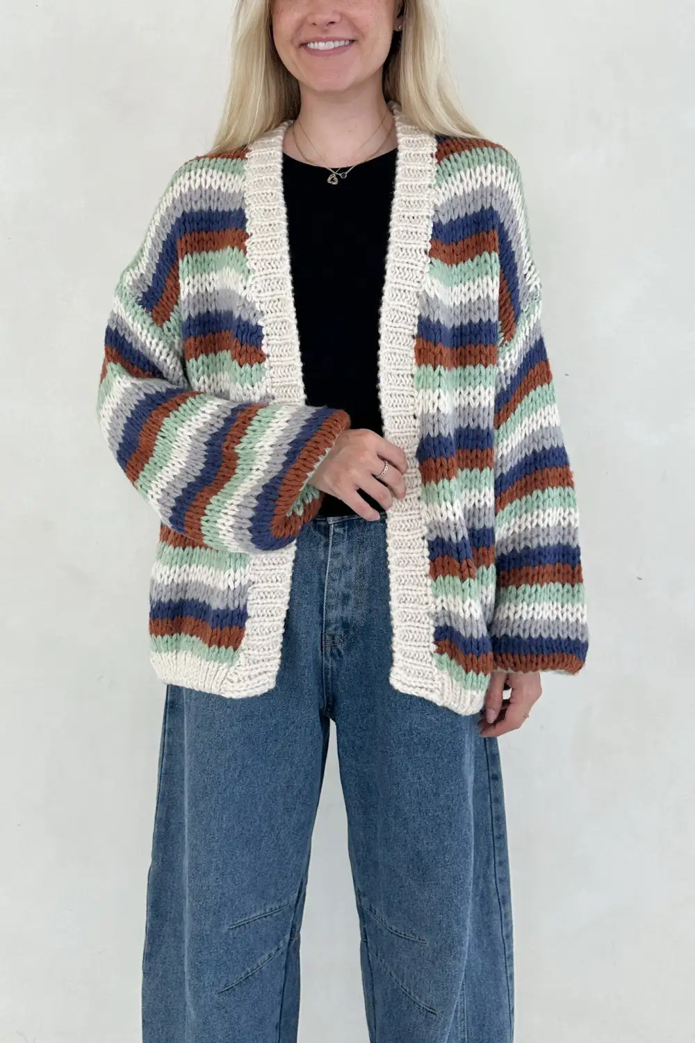 Simple Cut Soft Knit Cardigan
