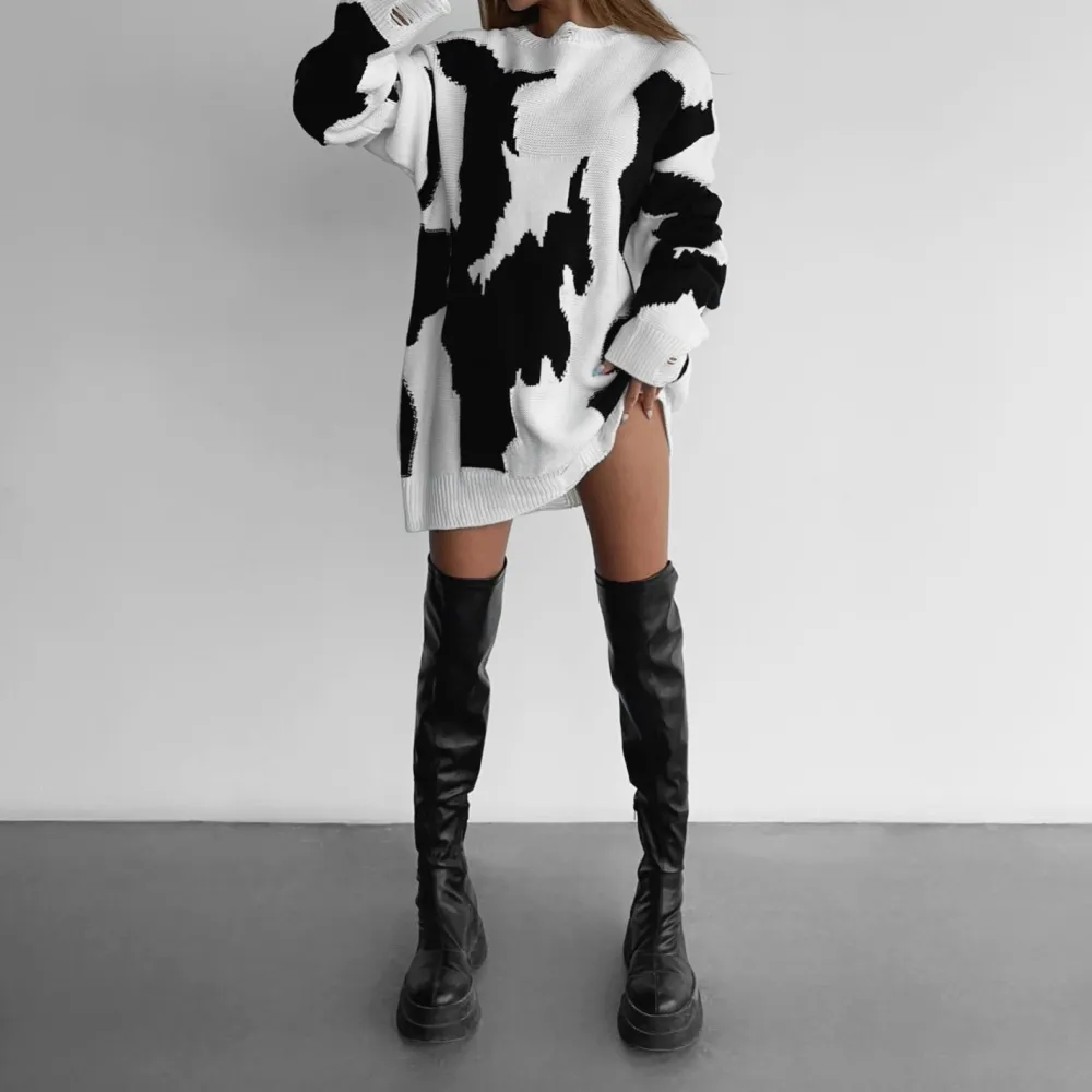 Smooth Relaxed Knit Sweater
