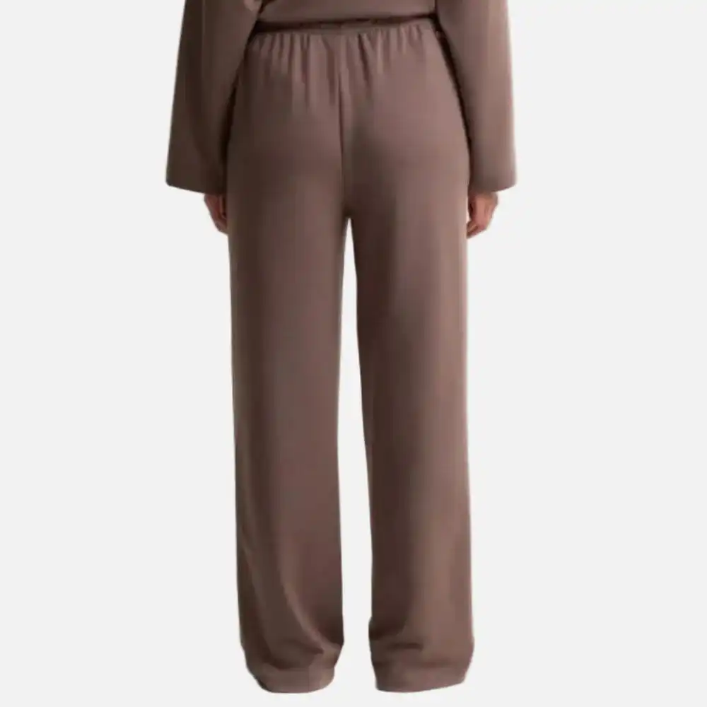 Refined Straight-Leg Women's Trousers