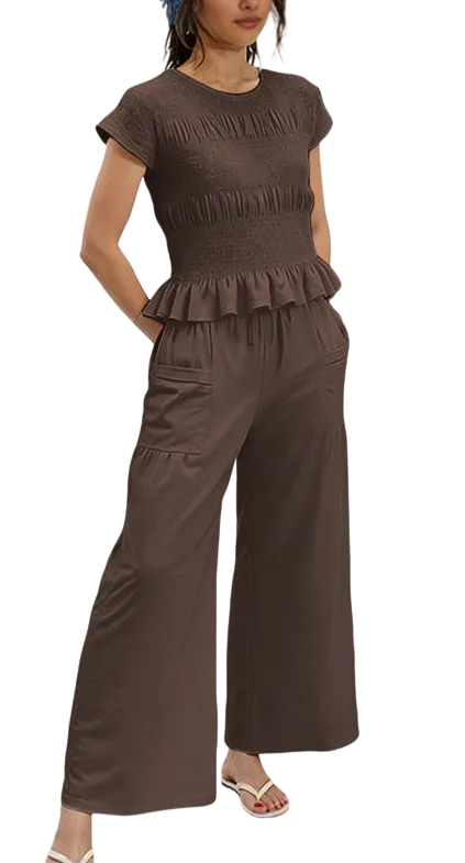 Women's two-piece set: pleated top and wide-leg pants