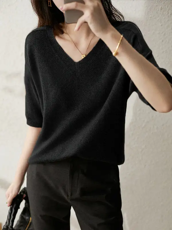 Urban V-Neck Pullover Sweater