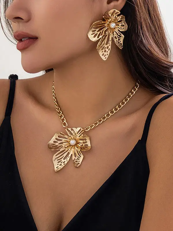 Chain Floral Cutout Sculpted Dainty Necklace Earring Set