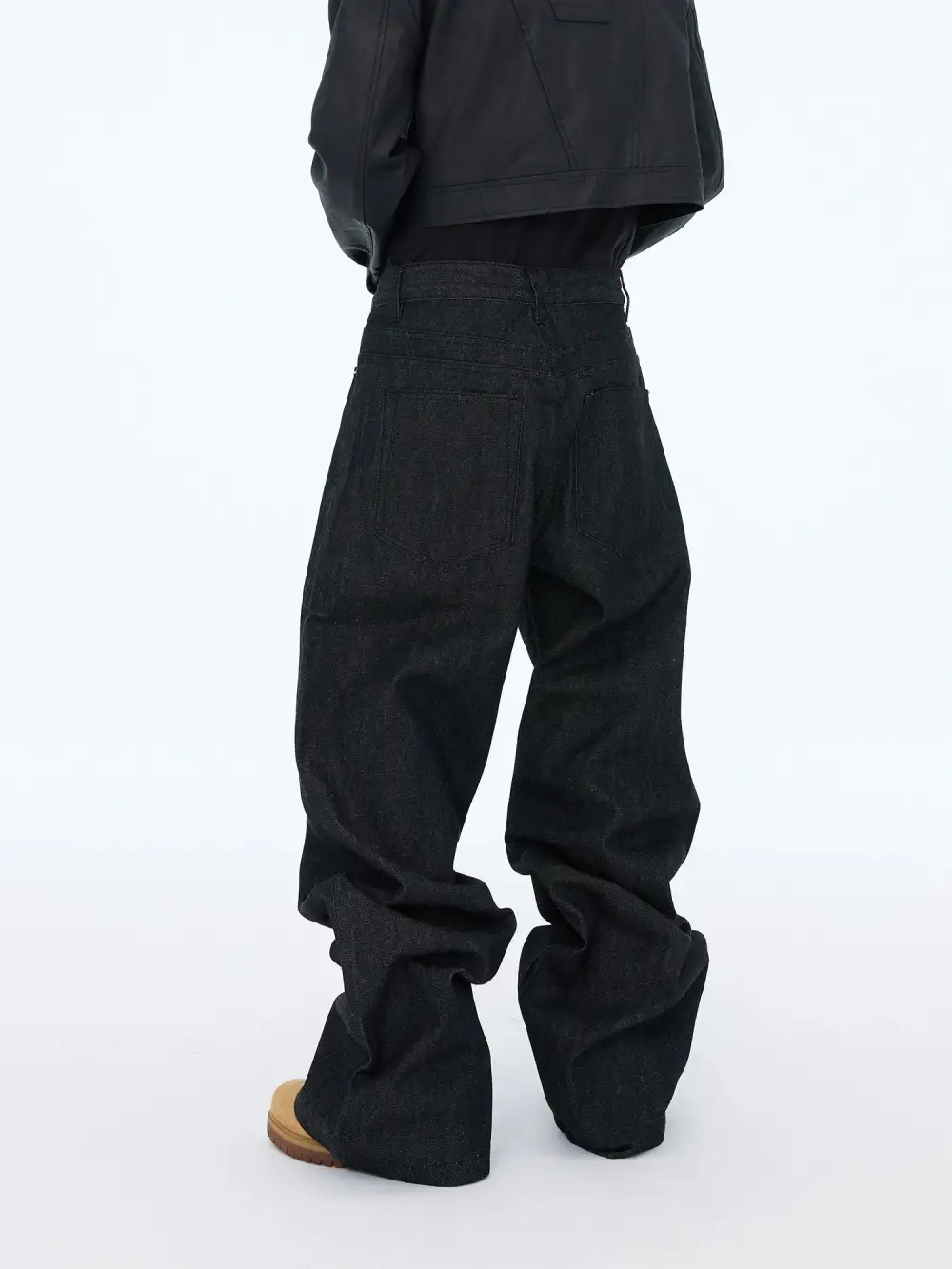 Multi-Button Wide-Leg Jeans
