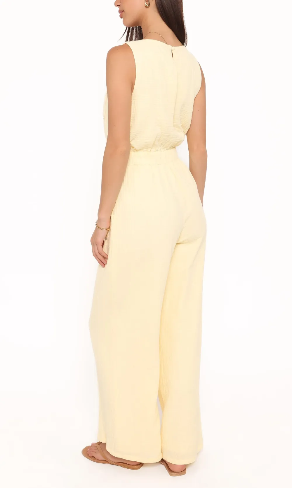 Refined Wide-Leg Pocket Sleeveless Jumpsuit