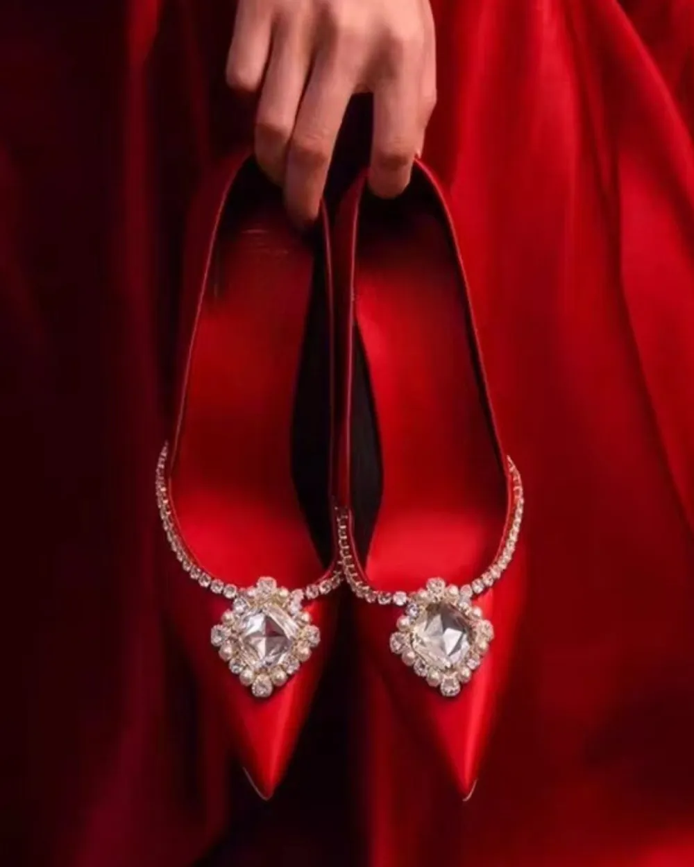 Rhinestone Satin Pumps in Red