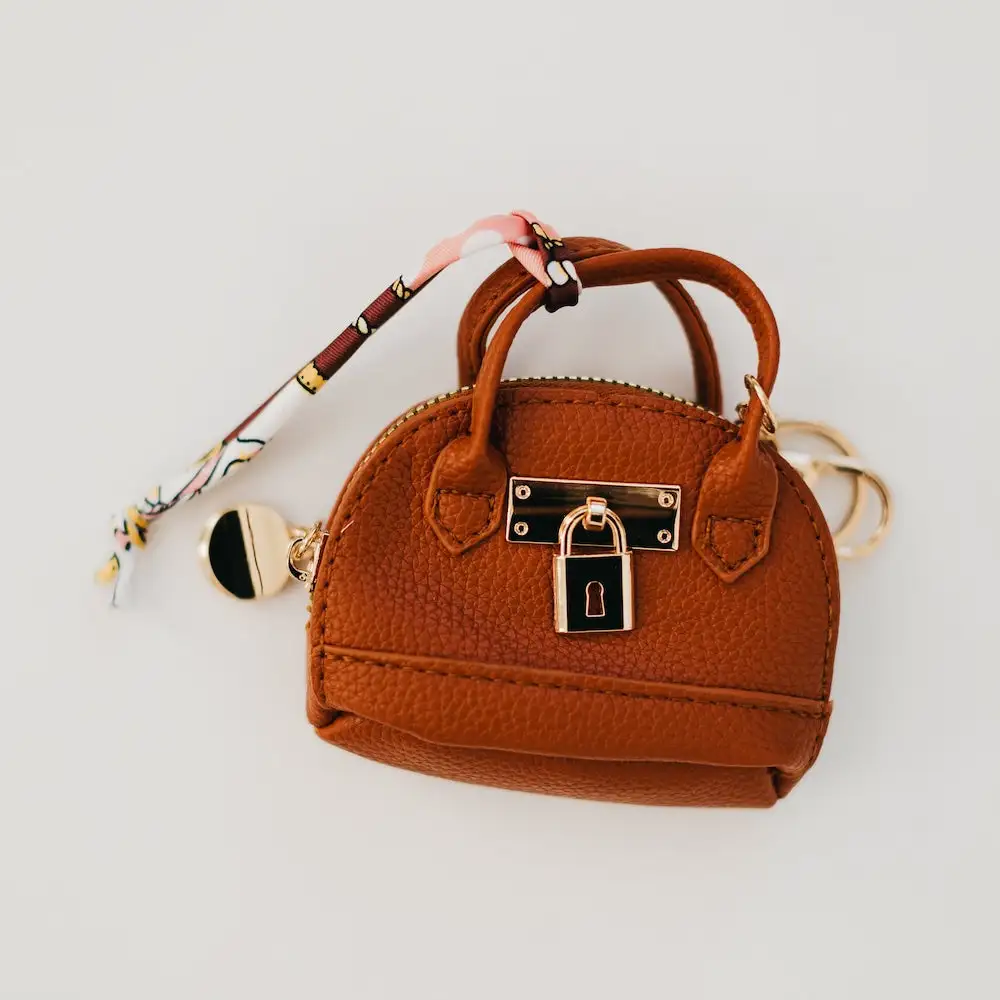 It Girl Bag Charm