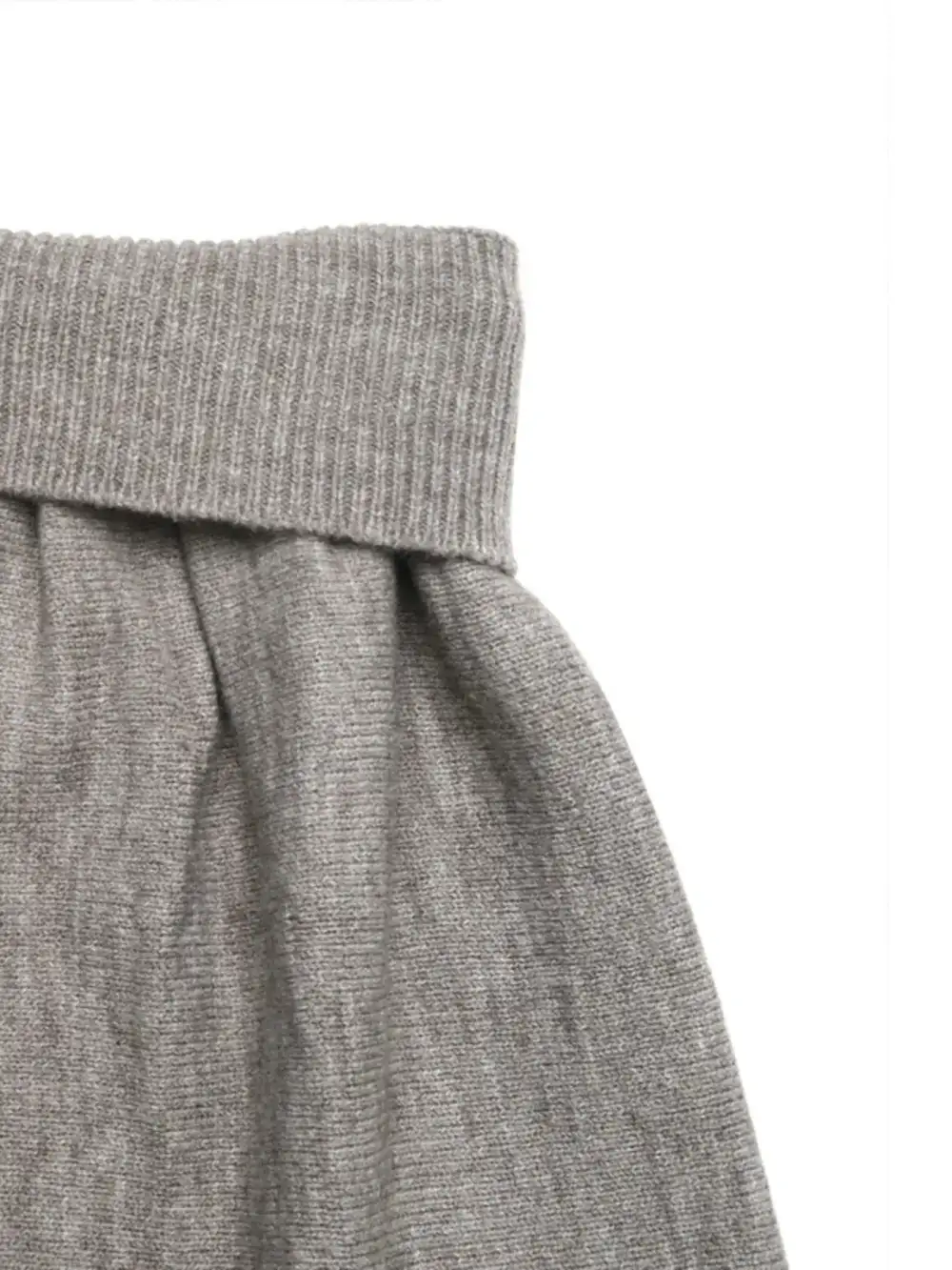 Fine V Neck Knit Detail Coordinated Set