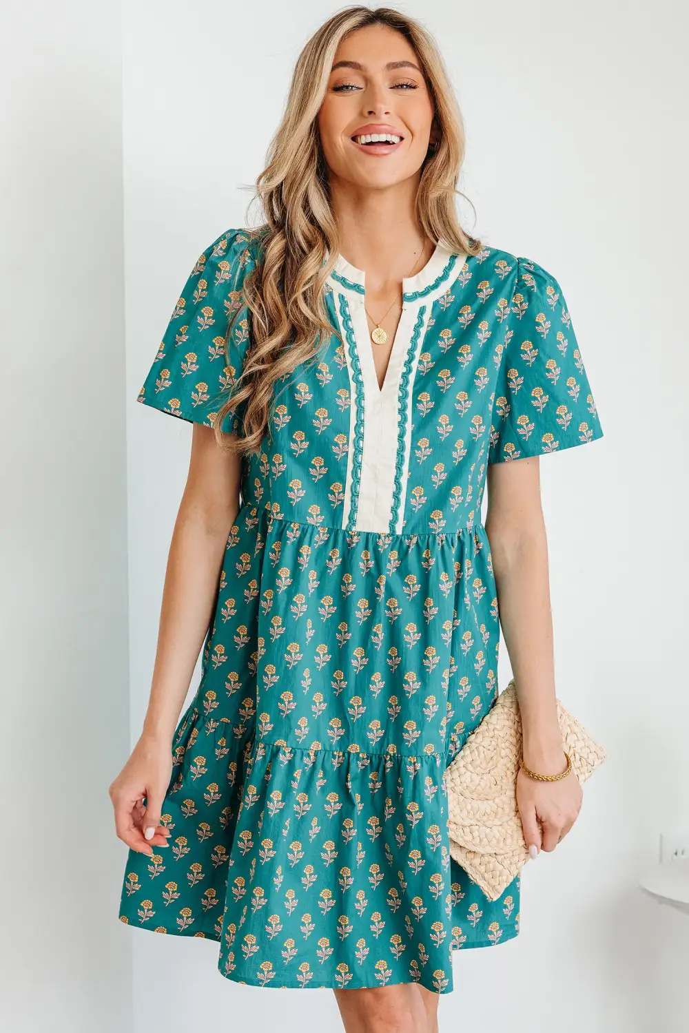 Lightweight Feel Floral V Neck Short Sleeve Dress