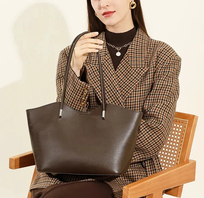 Refined Luxury: Soft Genuine Leather Large-Capacity Handbag